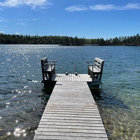 منتزه العطل Porotila Toini Sanila