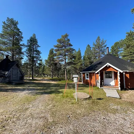 Porotila Toini Sanila Ferienpark Sevettijärvi