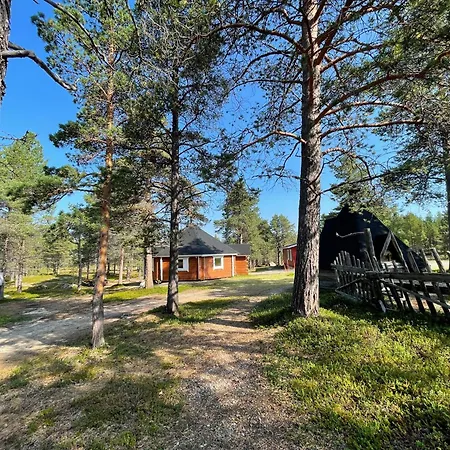 Porotila Toini Sanila Holiday park 3*
