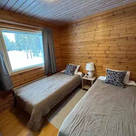 Porotila Toini Sanila Feriepark Sevettijärvi